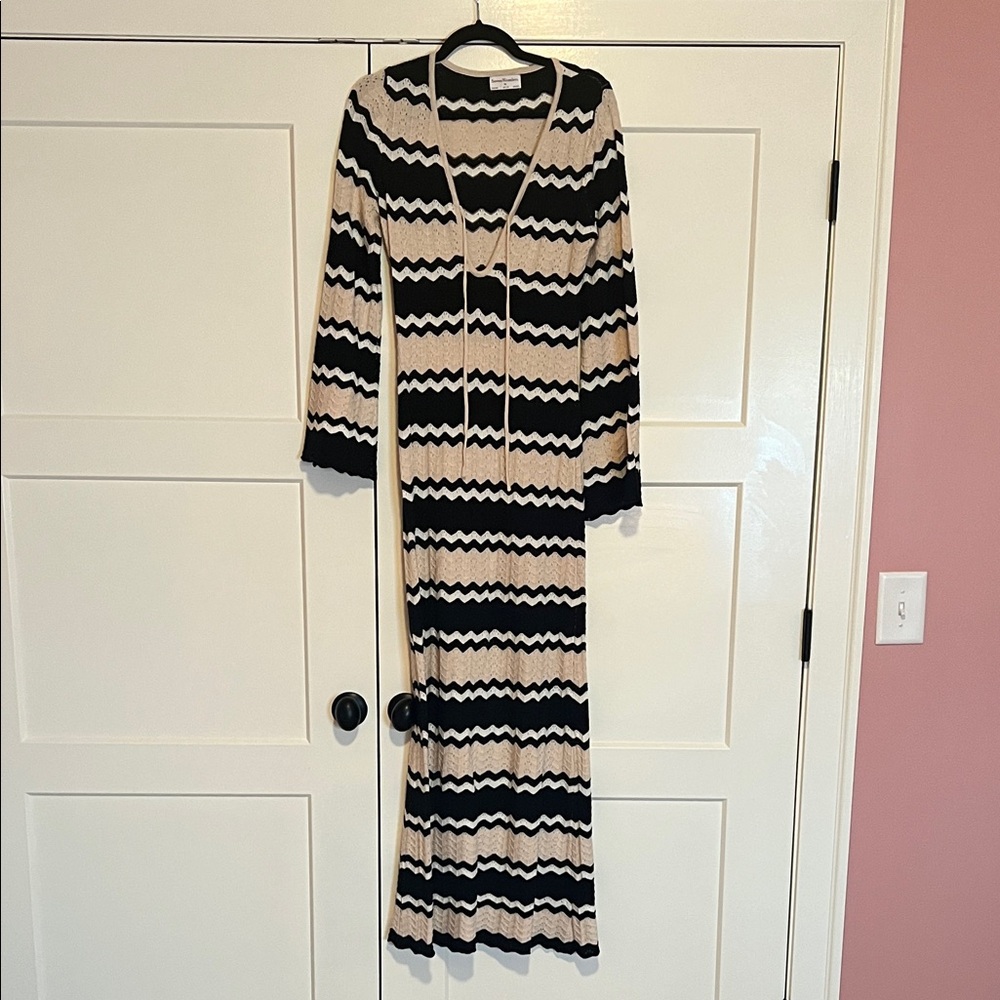 Striped Black and Cream Maxi Dress with Zigzag Pattern